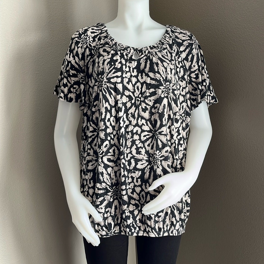 Croft & Barrow Floral T-Shirt